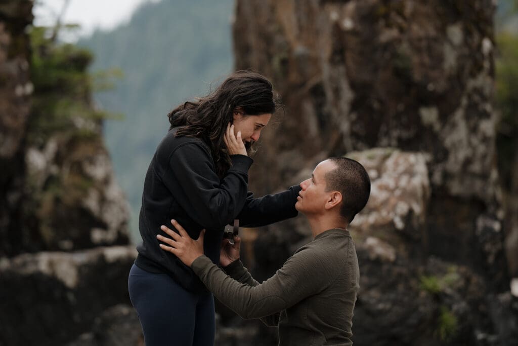 Hayley Zumkeller Victoria BC Proposal Photographer captures private proposal on beachside at San Josef Bay BC