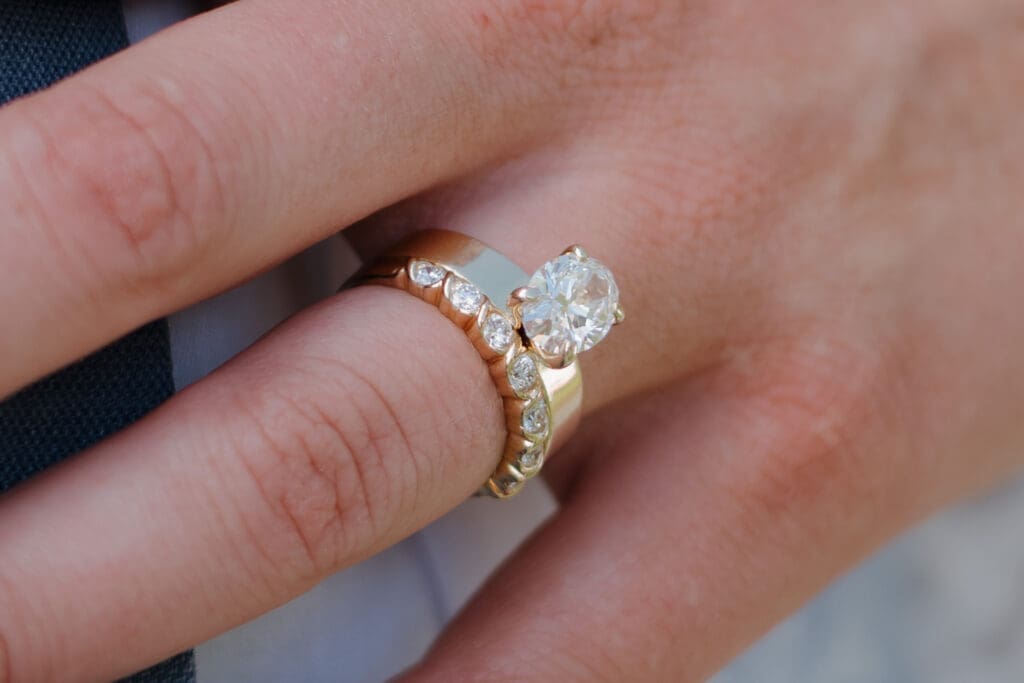 Hayley Zumkeller photography and videography team from Victoria BC capture this image of wedding rings.