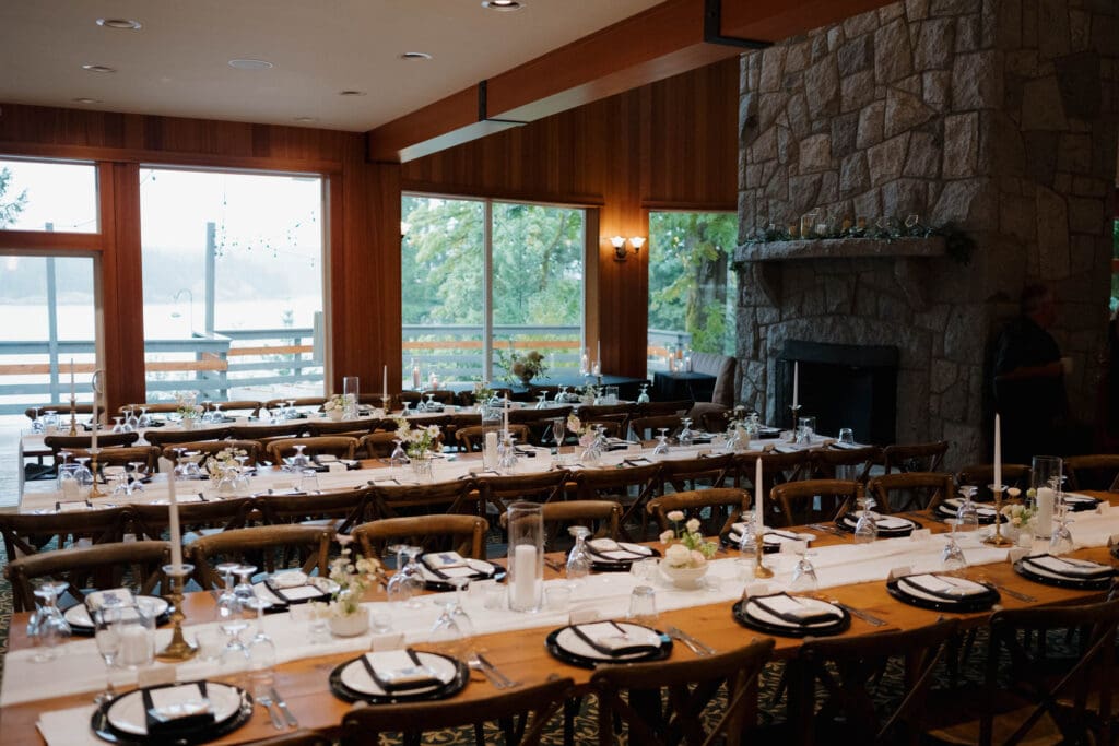 Victoria BC photography and videography team capture a beautiful tablescape arrangement done by the Wedding Planner team at a Victoria BC wedding.