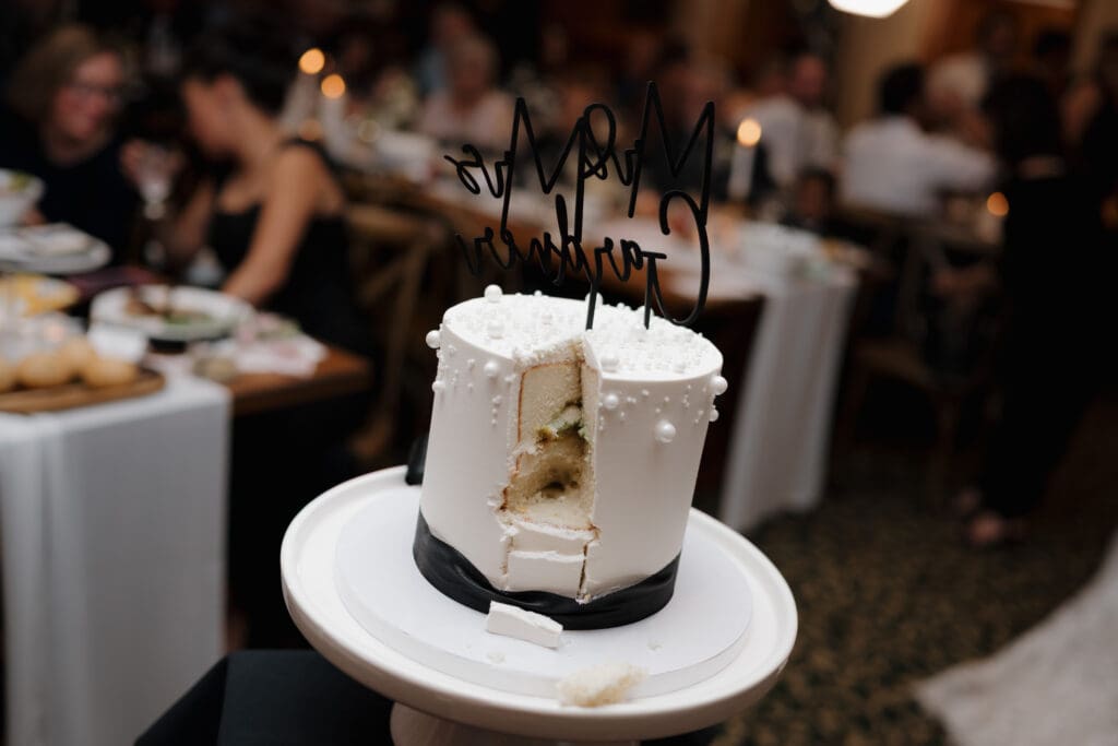 Hayley Zumkeller photography and videography team from Victoria BC capture the stunning cake during a Vancouver Island wedding reception.