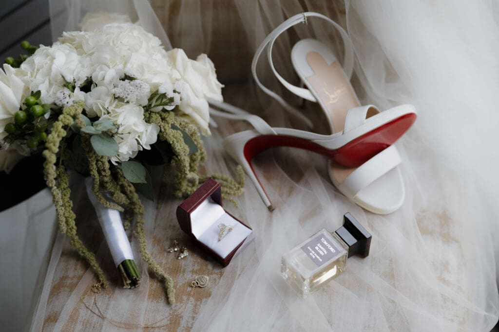 Hayley Zumkeller photography and videography team from Victoria BC capture this image of wedding rings.