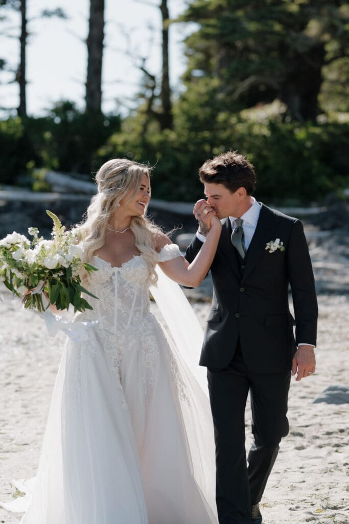 June wedding photos in Tofino BC by a Tofino wedding photographer at the Wickanninish